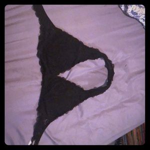 Hollister/Gilly Hicks XS halter bralette